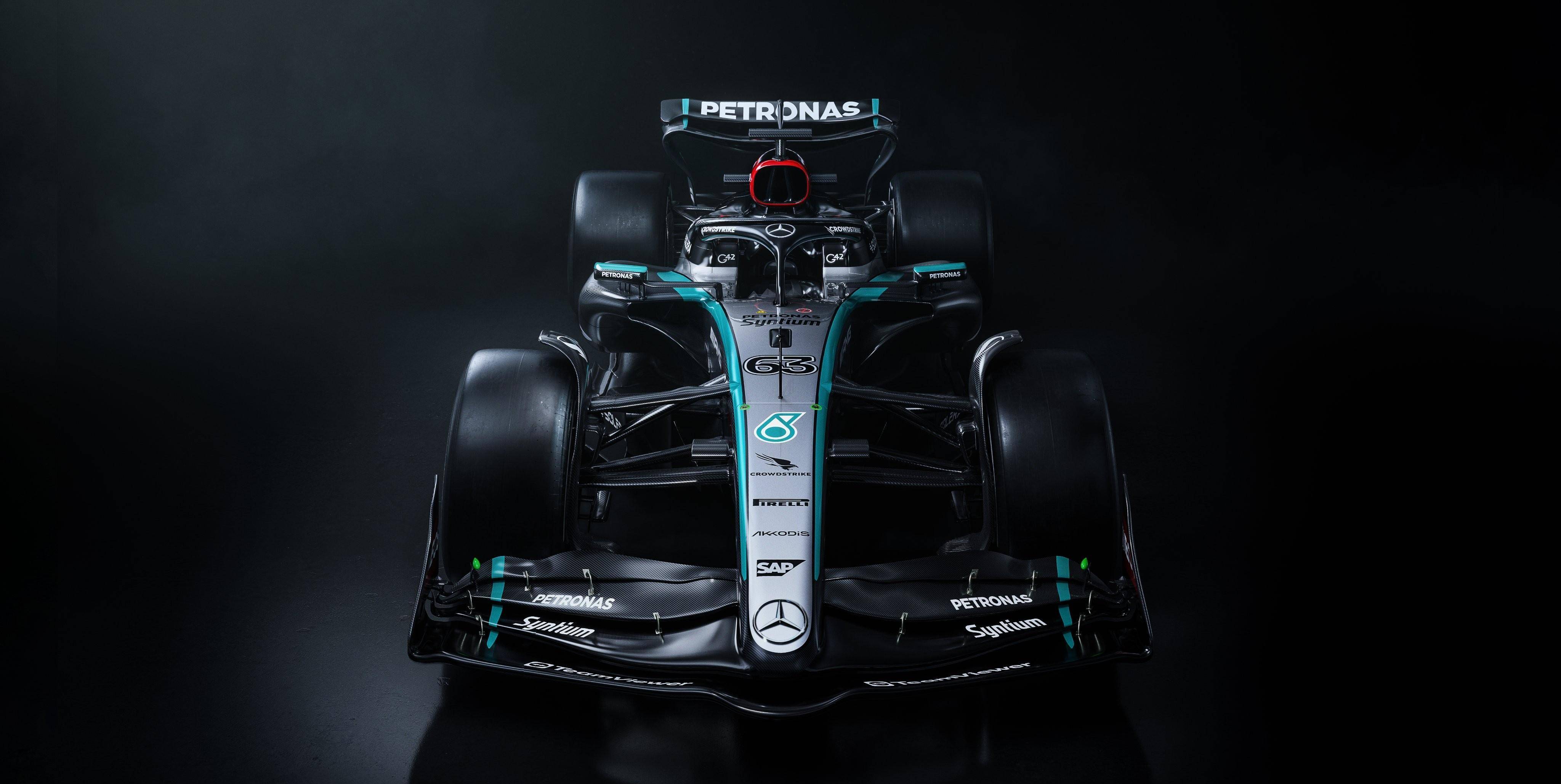 红牛二队横扫雷诺车队，拉塞尔点燃赛场