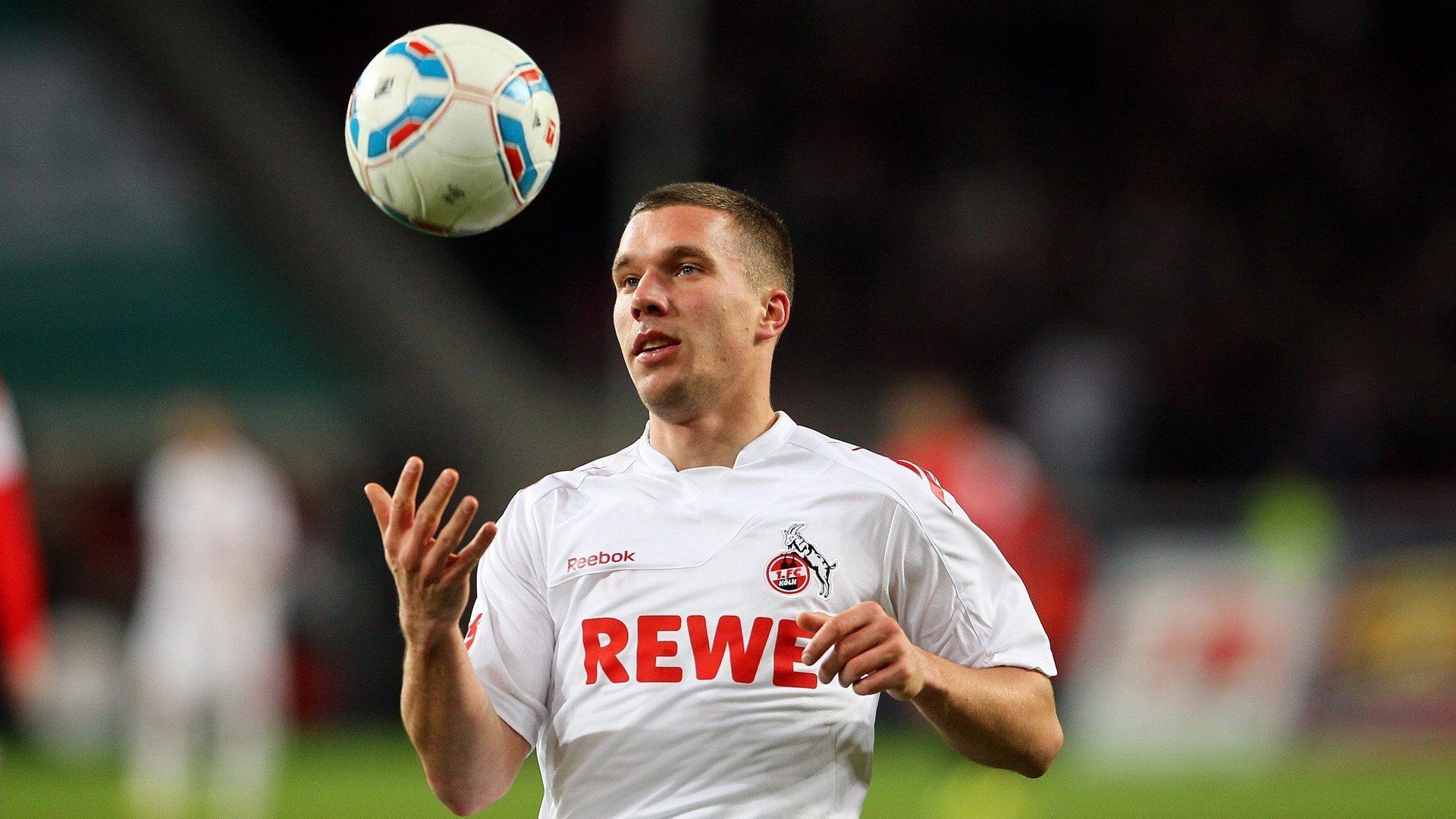 马赛与墨西哥的足球情缘，阿拉巴里程碑背后的跨文化对话